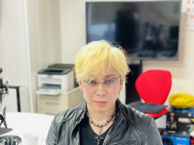 タケオ社長からのお年玉！オークリーのプランタリスの限定サングラスを1名様に！