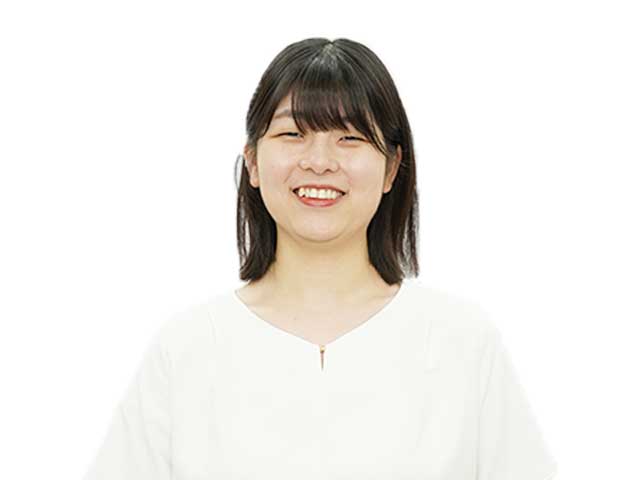 足立 紗子